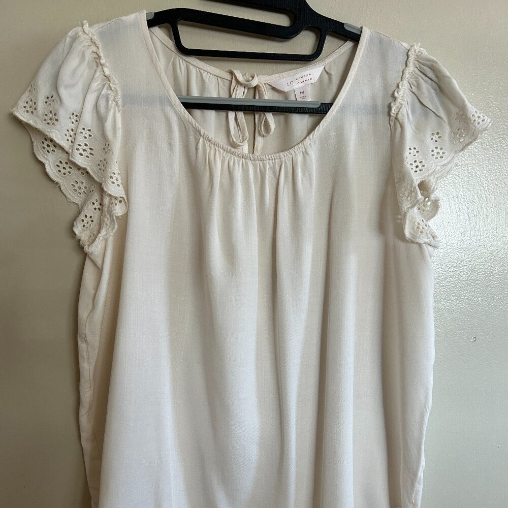lace sleeve top for lauren canrod size m